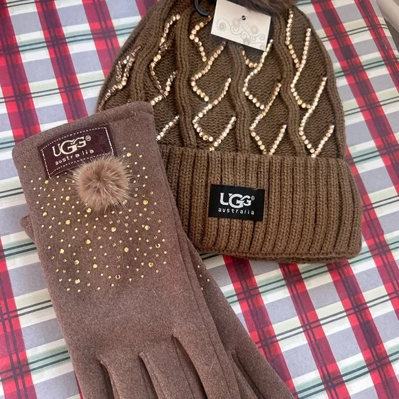 Stay Warm & Cozy NWT UGG Brown Beanie and Gloves with Gold Accents - Picture 5 of 8